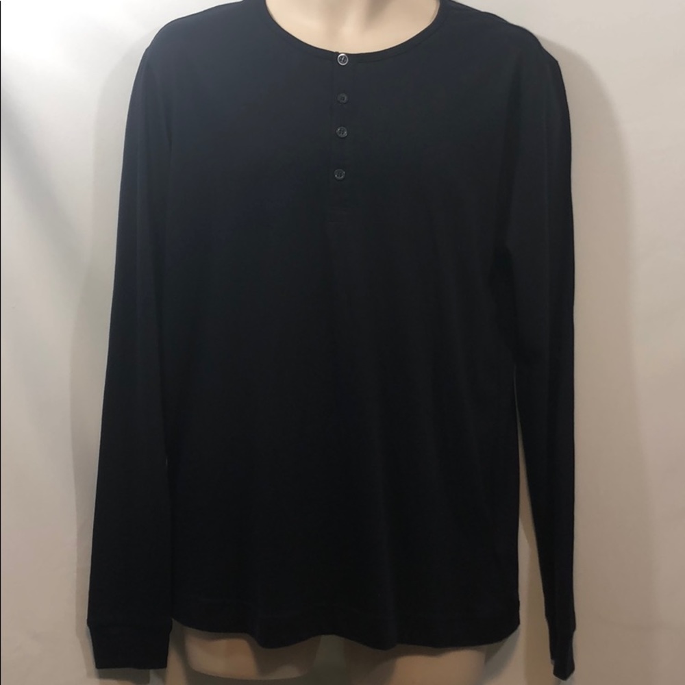 NWOT Mens H&M long sleeved t-shirt - Large